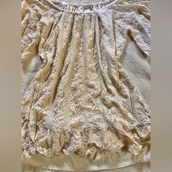 Cream Lace Babydoll Top 🍰 - Picture 2 of 6